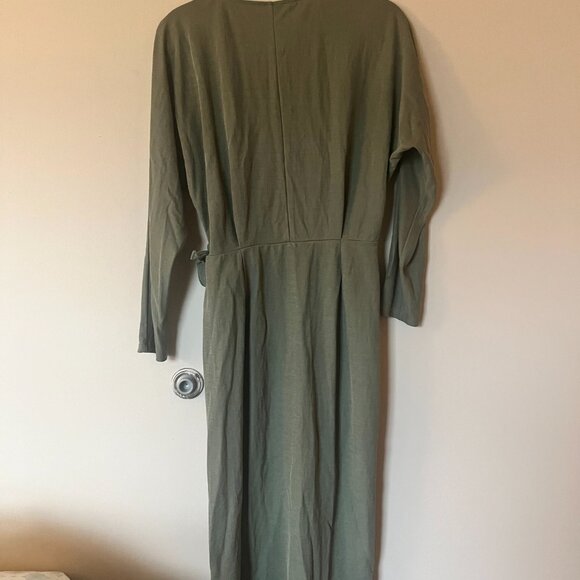 Massimo Dutti wrap dress - Picture 2 of 2